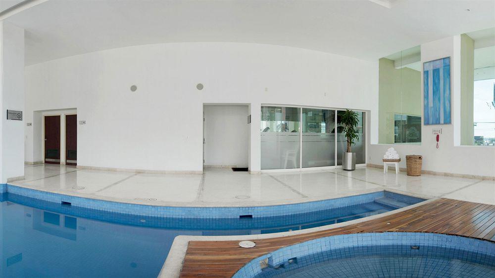 Fiesta Inn Cuautitlan Cuautitlán Izcalli Exterior photo
