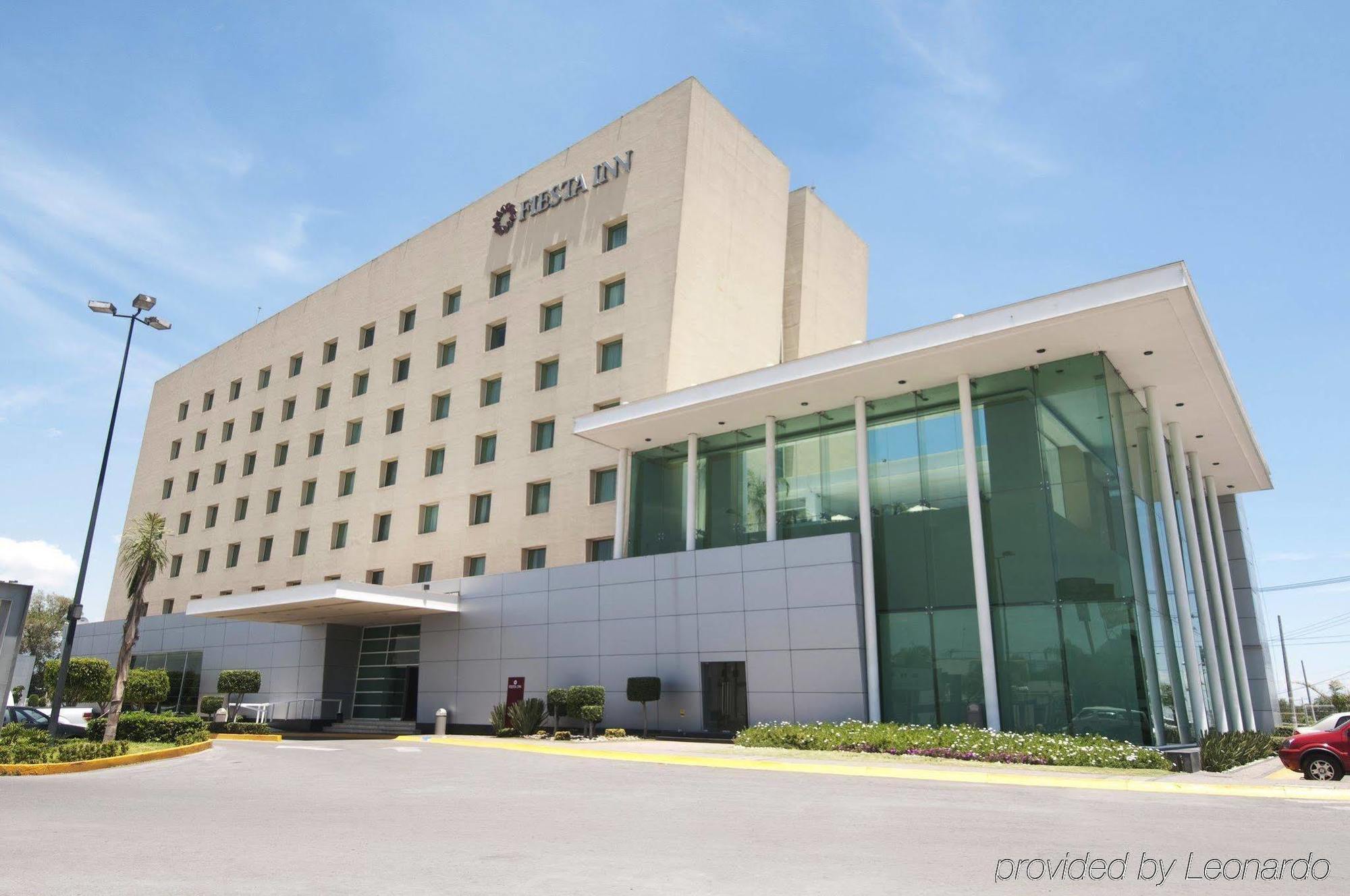 Fiesta Inn Cuautitlan Cuautitlán Izcalli Exterior photo